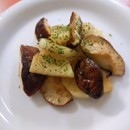 長芋と椎茸のオリーブオイル炒め