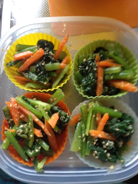 お弁当に 小松菜と人参のおひたし レシピ 作り方 By りょうろっしー 楽天レシピ お弁当に 小松菜と人参のおひたし レシピ 作り方 By りょうろっしー 楽天レシピ