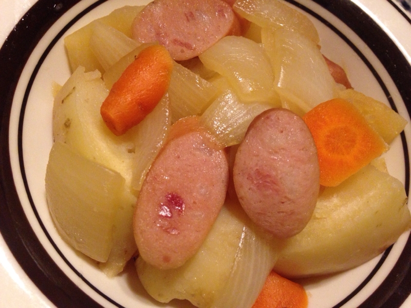 じゃがいもと人参とたまねぎとウインナーのコンソメ煮 レシピ 作り方 By Tommeg12 楽天レシピ じゃがいもと人参とたまねぎとウインナーのコンソメ煮 レシピ 作り方 By Tommeg12 楽天レシピ