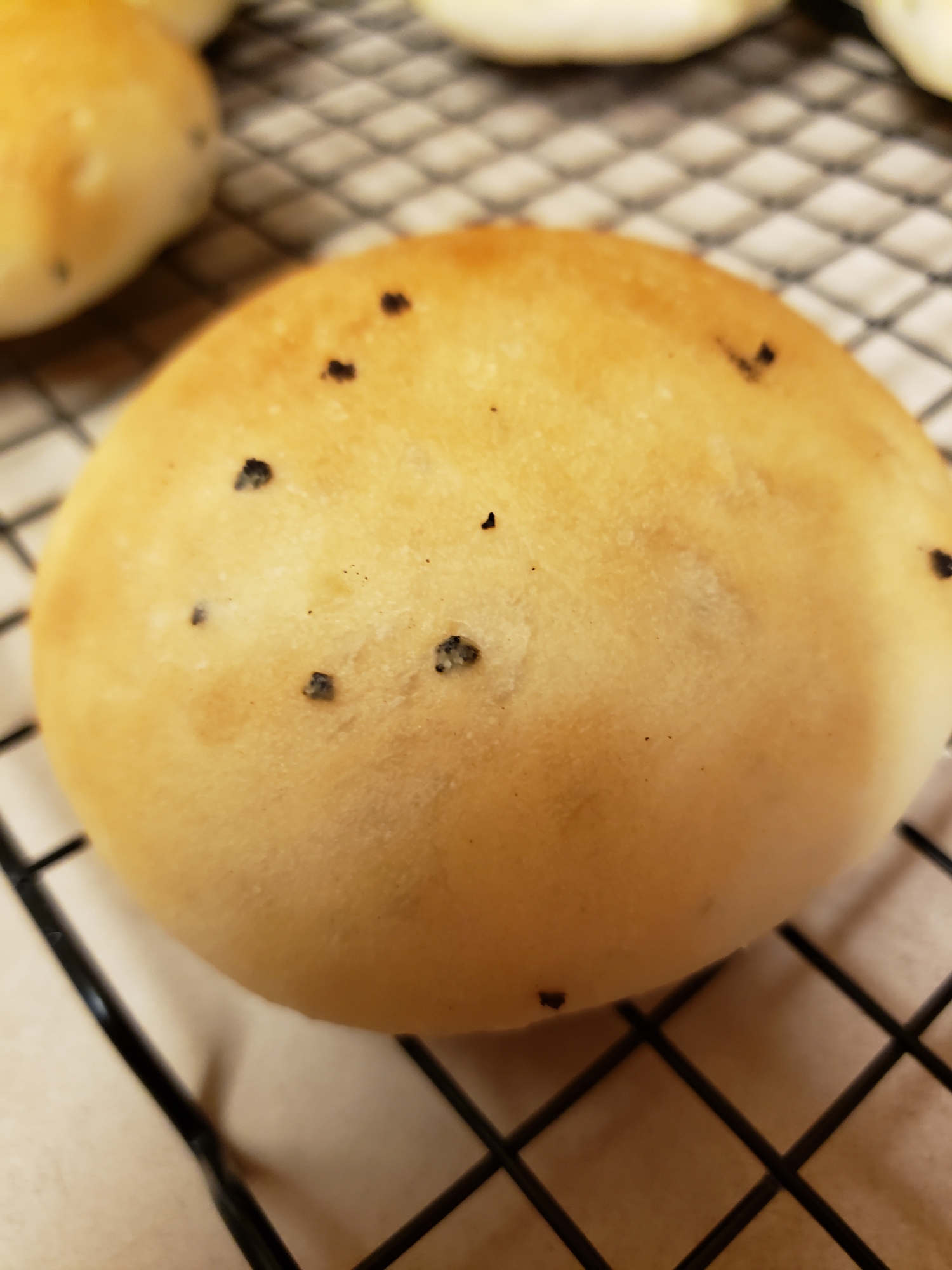 パインとクランベリーの紅茶パン♪