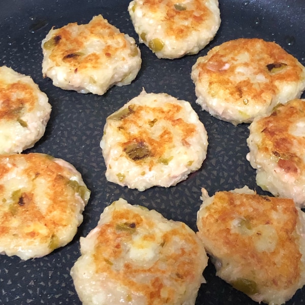 離乳食完了期 ピーマンとツナのおやき レシピ 作り方 By Sassy8 楽天レシピ 離乳食完了期 ピーマンとツナのおやき レシピ 作り方 By Sassy8 楽天レシピ