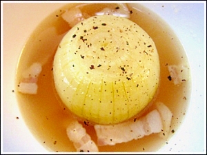 ごろっと 玉ねぎ丸ごとスープ レシピ 作り方 By くるりん家 楽天レシピ ごろっと 玉ねぎ丸ごとスープ レシピ 作り方 By くるりん家 楽天レシピ