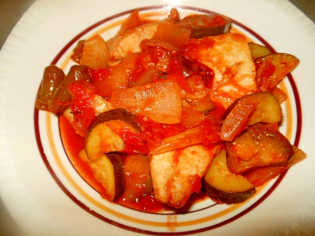 干し塩サバと夏野菜のトマト煮