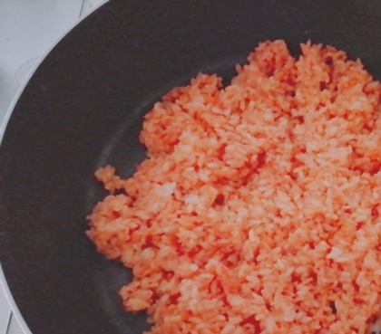玉ねぎと鶏もも肉のチキンライス