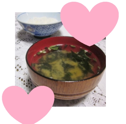amnos73様、大根＆わかめ＆生姜のお味噌汁を作りました♪♪
とっても美味しいレシピ、ありがとうございます！！
良い午後をお過ごしくださいませ☆☆☆