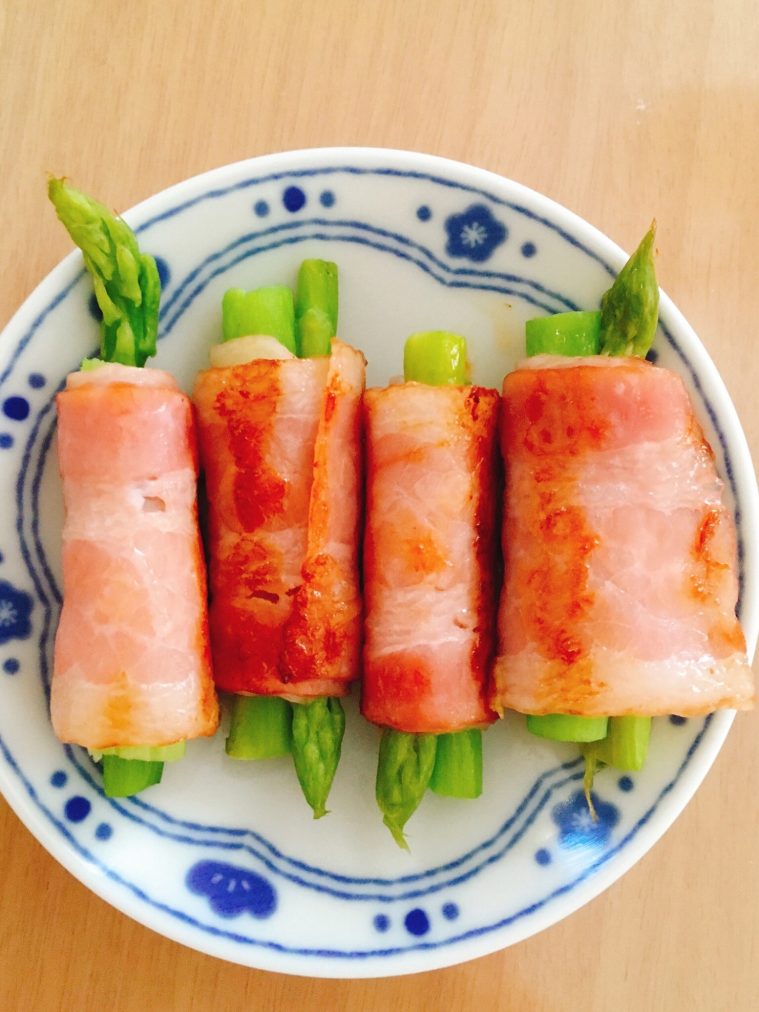 ＊弁当おかず＊アスパラベーコン巻き