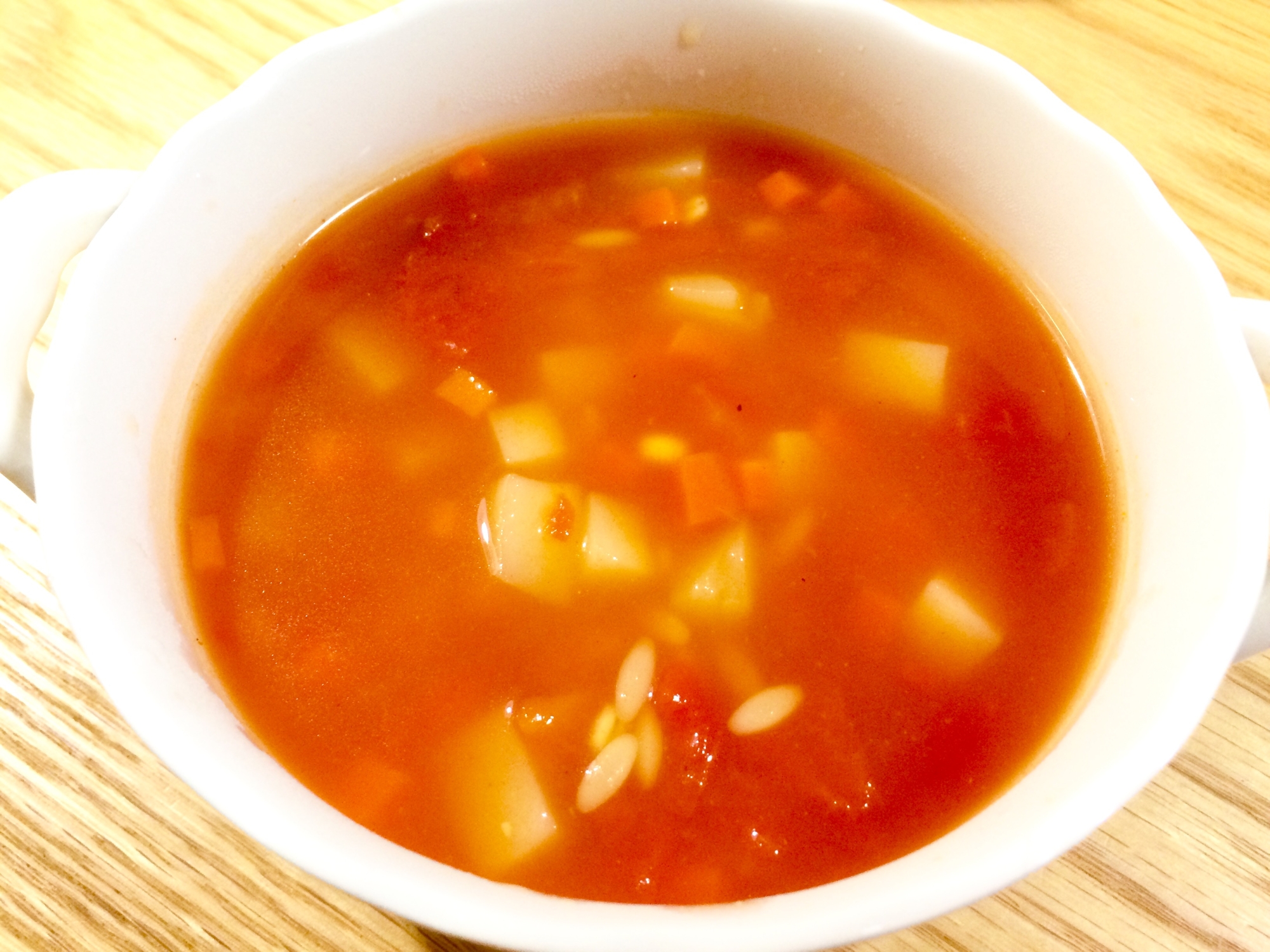 【ガサツ料理】リゾーニと押し麦のお手軽トマトスープ