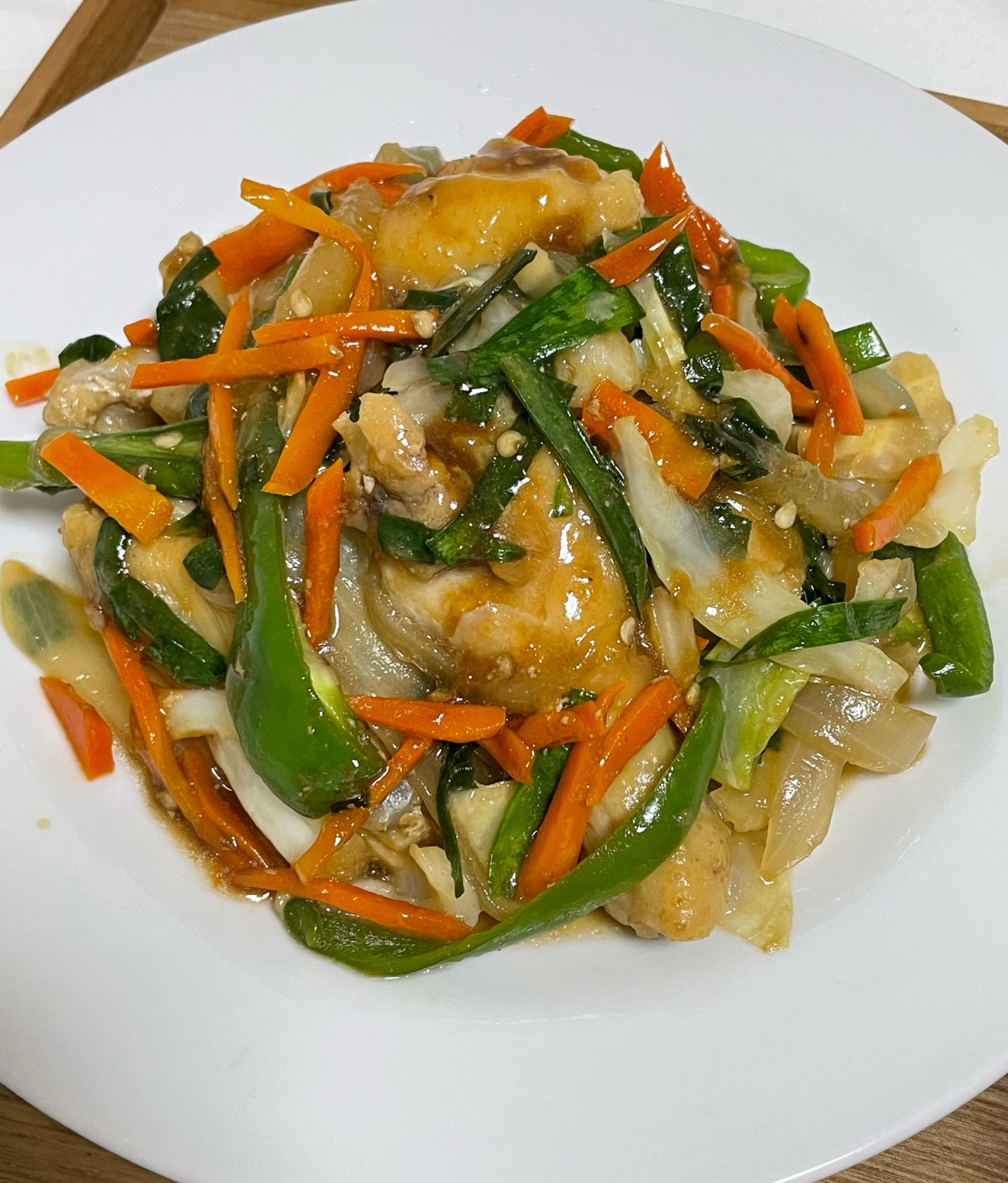 ご飯がすすむ♩野菜たっぷり鶏ニラ炒め