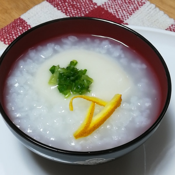 お餅入り 七草粥 大根葉っぱ 飾りゆずを添えて レシピ 作り方 By こってぃさん 楽天レシピ お餅入り 七草粥 大根葉っぱ 飾りゆずを添えて レシピ 作り方 By こってぃさん 楽天レシピ