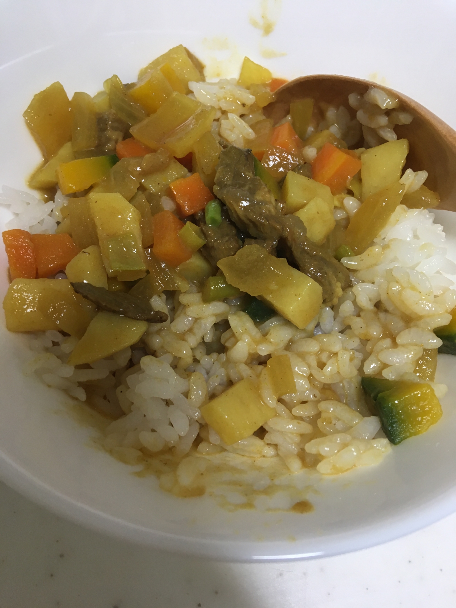 かぼちゃとささげの夏野菜カレーライス(^ ^)