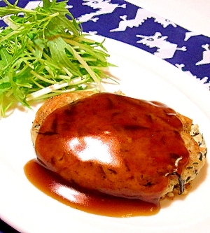 ヘルシーひじき入り豆腐ハンバーグ(照り焼きソース)