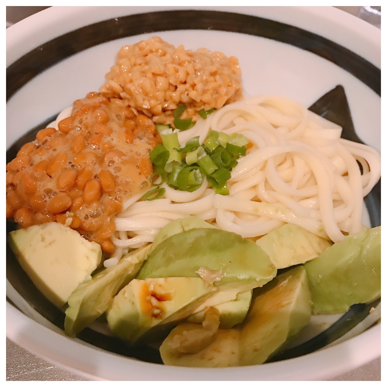 納豆＆アボカドぶっかけうどん！