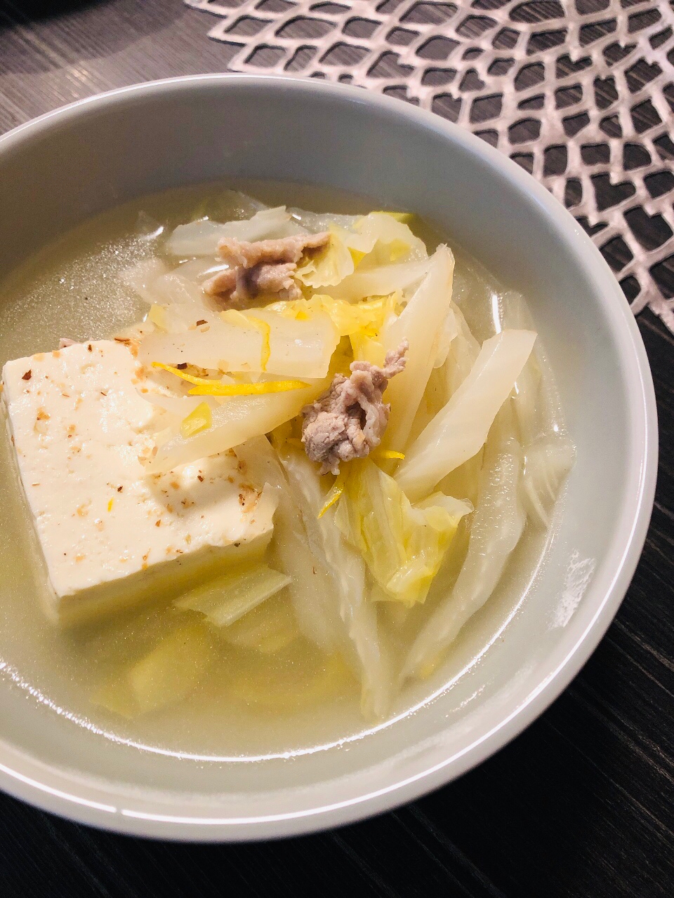 茅乃舎のだし☆豆腐が美味しい鍋風スープ