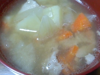 じゃがいもと人参と玉ねぎの豚汁 レシピ 作り方 By イ シュリー 楽天レシピ じゃがいもと人参と玉ねぎの豚汁 レシピ 作り方 By イ シュリー 楽天レシピ