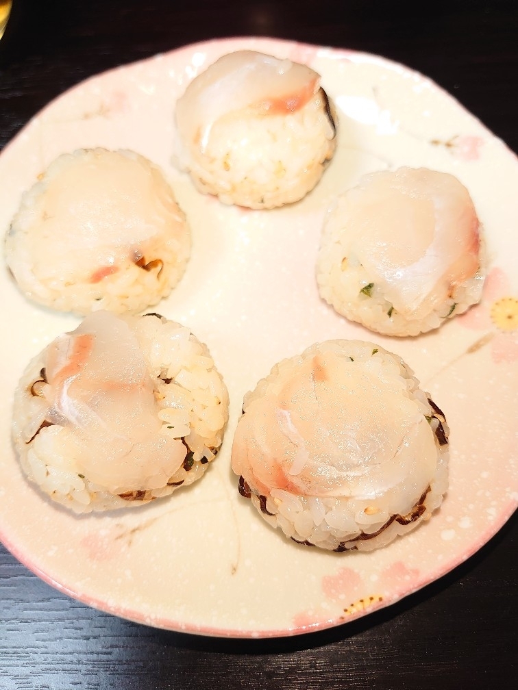 しそと塩こんぶを入れたヒラメの手まり寿司 レシピ 作り方 By チーズケーキ Yb 楽天レシピ しそと塩こんぶを入れたヒラメの手まり寿司 レシピ 作り方 By チーズケーキ Yb 楽天レシピ