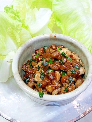 簡単!納豆と鳥ミンチのレタス包み