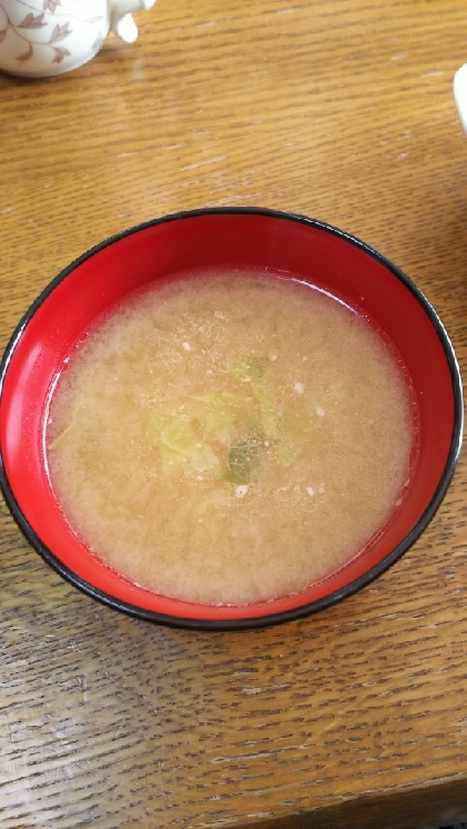 残り物の焼き鮭救済♪鮭入り味噌汁