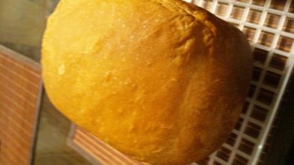 残ったカレーで、簡単カレーパンが出来上がりました(・∀・)カレーを作ったら、このパンをまた作ります!!