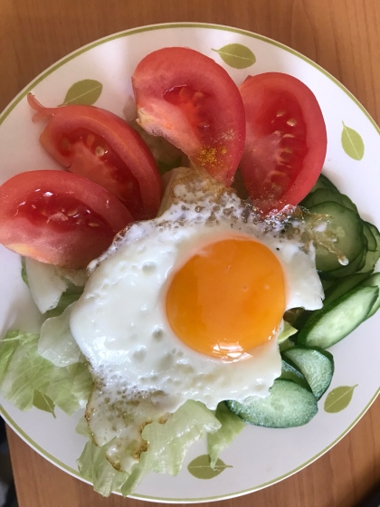 野菜・練り物・目玉焼き