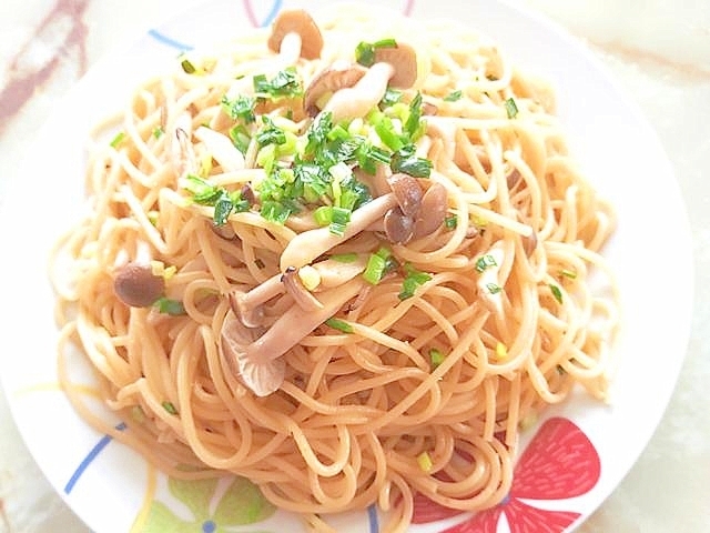 100均の響王使用!和風のねぎとしめじのパスタ♪