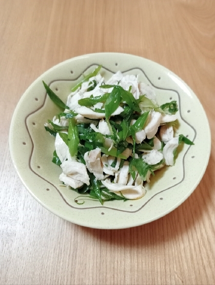 ねぎの青い部分で　鶏ささみのねぎまみれ
