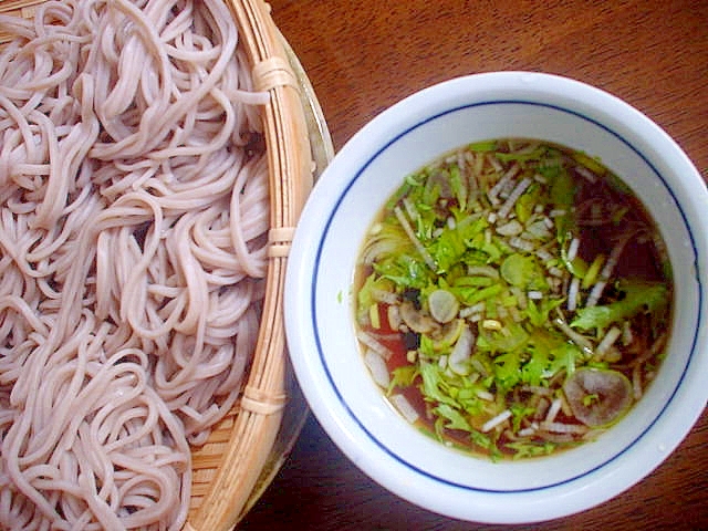 暖かい薬味入りつゆでザル蕎麦 レシピ 作り方 By デブネコたん W ノ 楽天レシピ 暖かい薬味入りつゆでザル蕎麦 レシピ 作り方 By デブネコたん W ノ 楽天レシピ