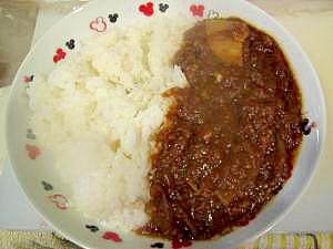 にんにくとしょうがたっぷり！スタミナカレーライス