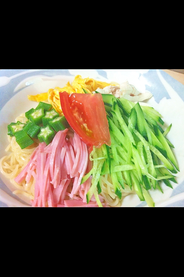 具沢山 とりささみとオクラの冷やし中華 レシピ 作り方 By ぴーちゃん3279 楽天レシピ 具沢山 とりささみとオクラの冷やし中華 レシピ 作り方 By ぴーちゃん3279 楽天レシピ