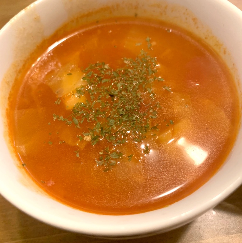 トマト缶でミネストローネ