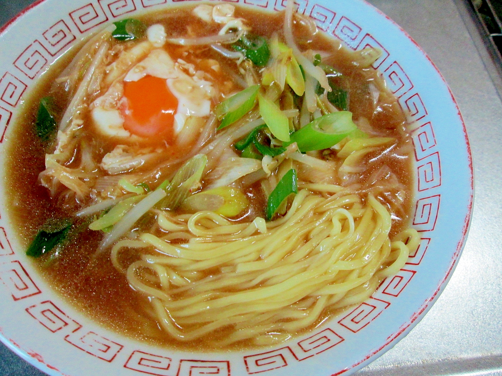 ねぎともやしのラーメン