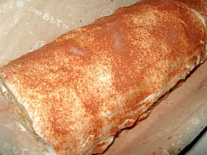 ココアロールケーキ