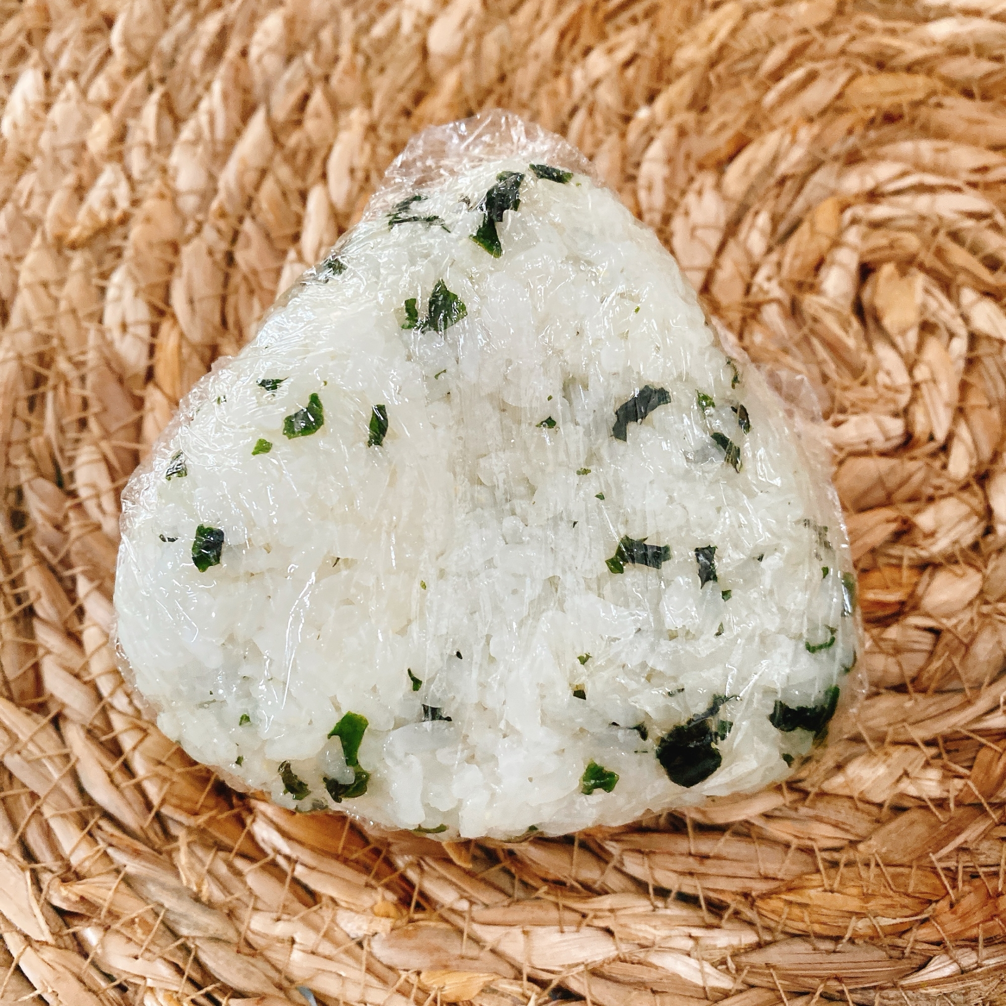 ➿ベーコンわかめおにぎり➿