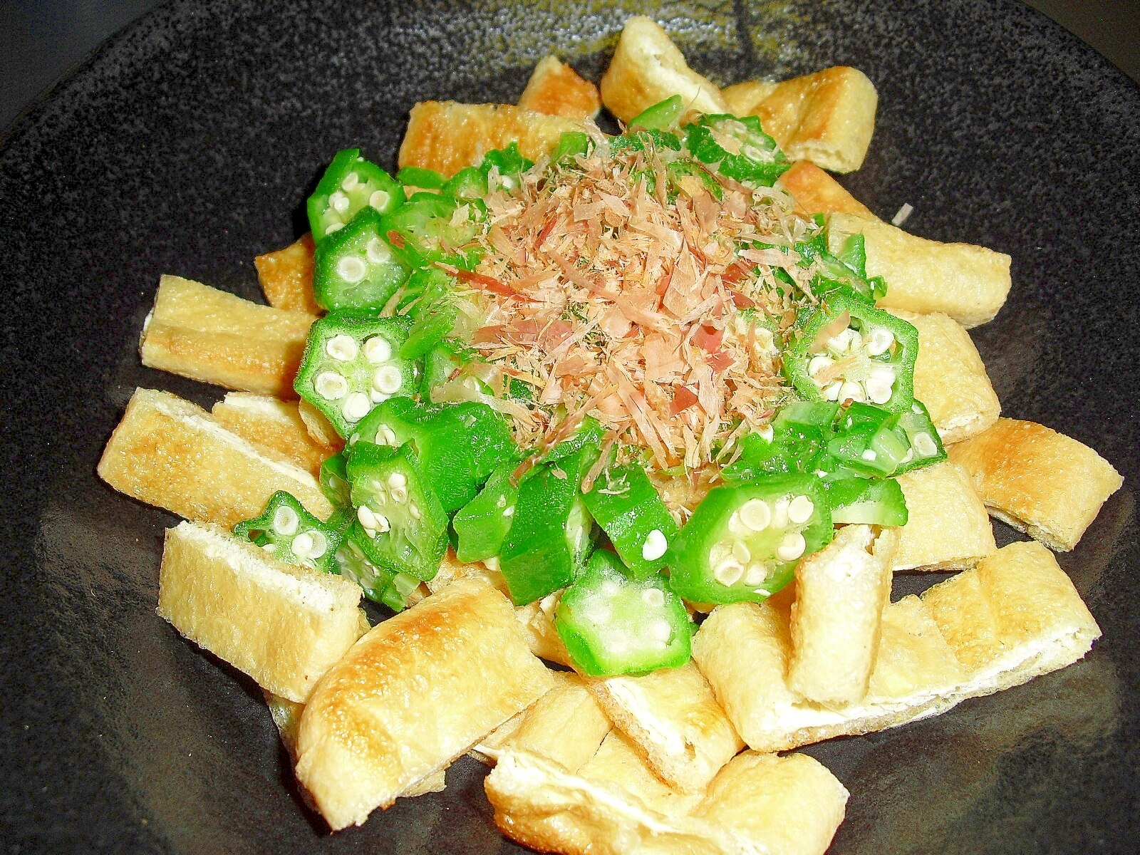 さっぱり 我が家の 油揚げとおくらのおかかポン酢 レシピ 作り方 By Miyu 楽天レシピ