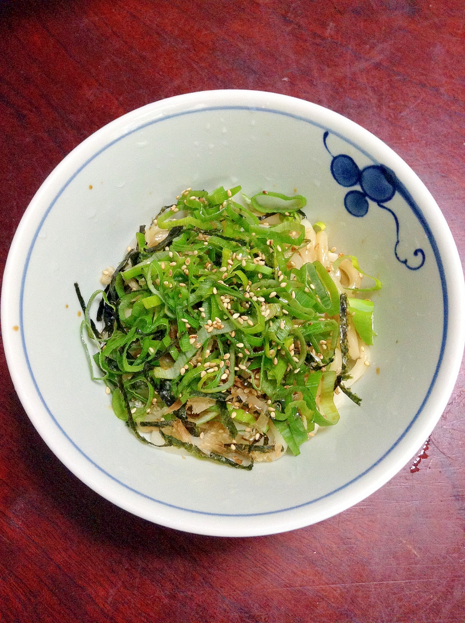 焦がし九条ネギうどん 冷 生醤油 油うどん レシピ 作り方 By とりあえず乾杯 楽天レシピ