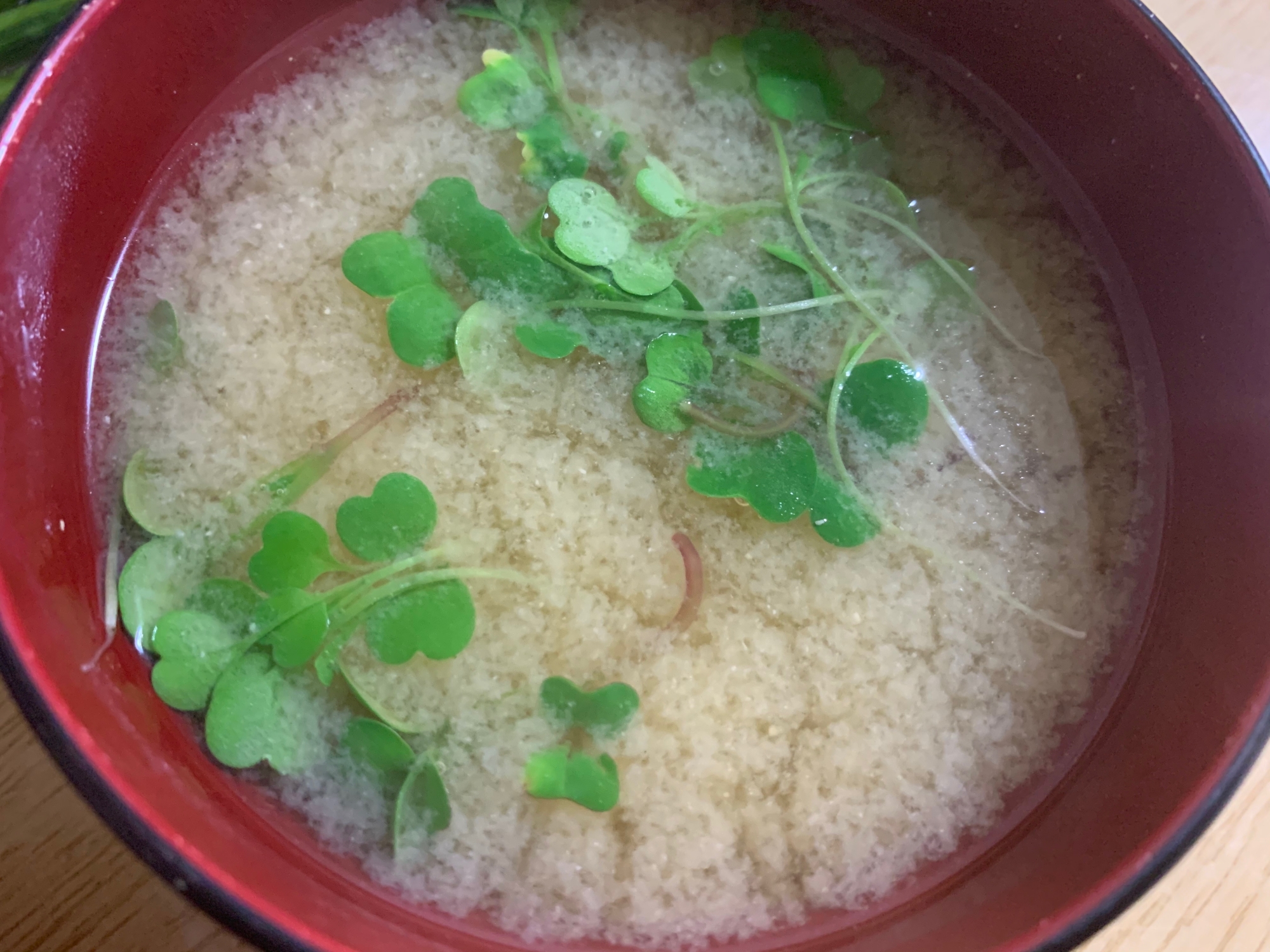 大根の間引き菜の味噌汁