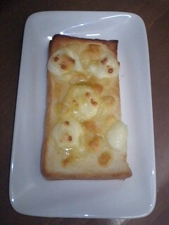 ３種のチーズトースト、とてもリッチで美味しかったです☆ハラペーニョもチーズに合う＾ｍ＾ごちそうさまでした♪