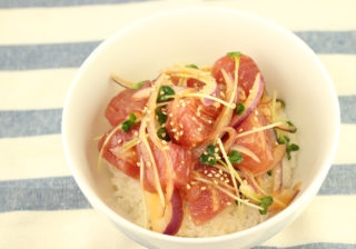 ポキ丼（ピリ辛風）