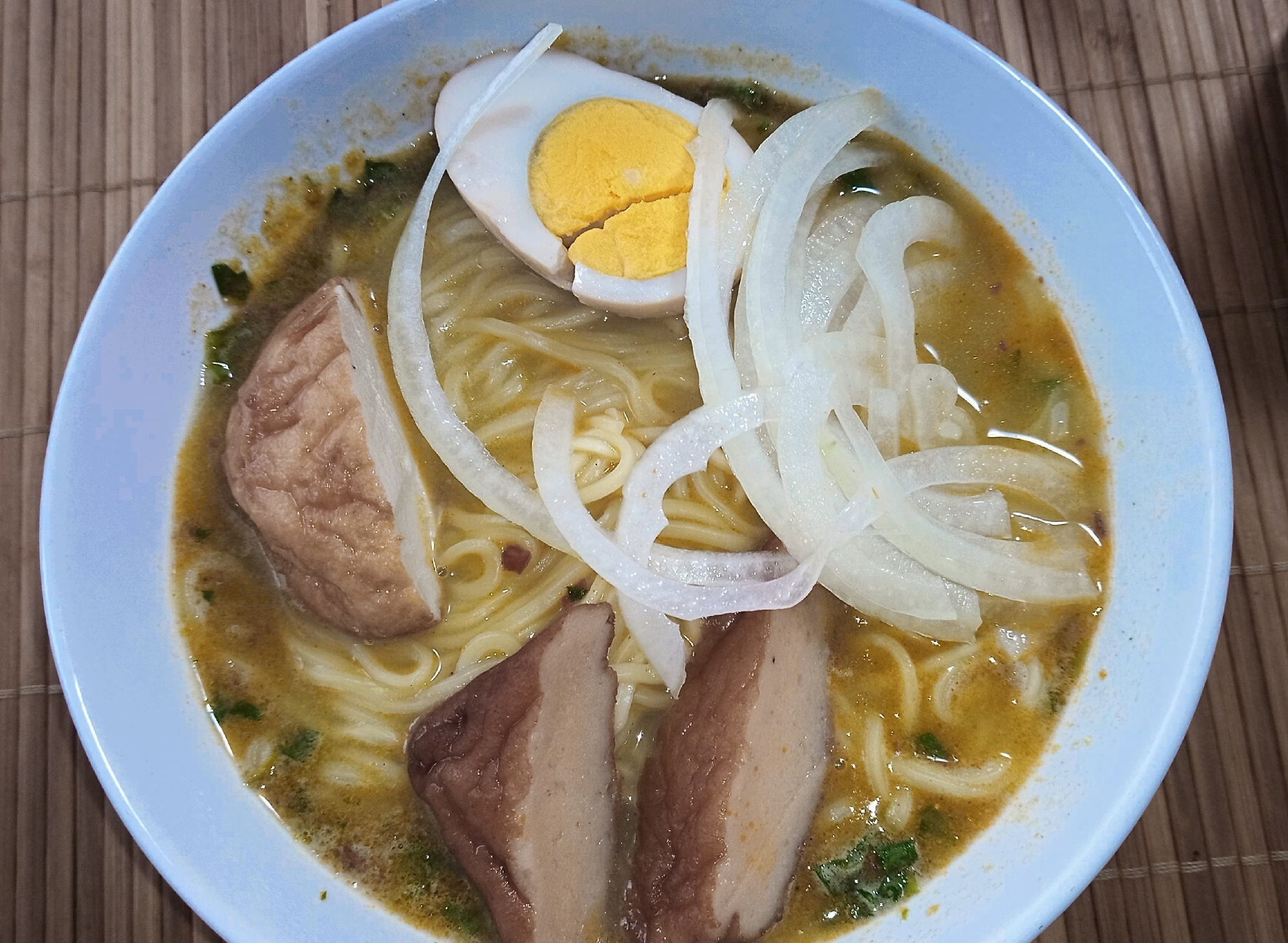 グリーンカレー ラーメン