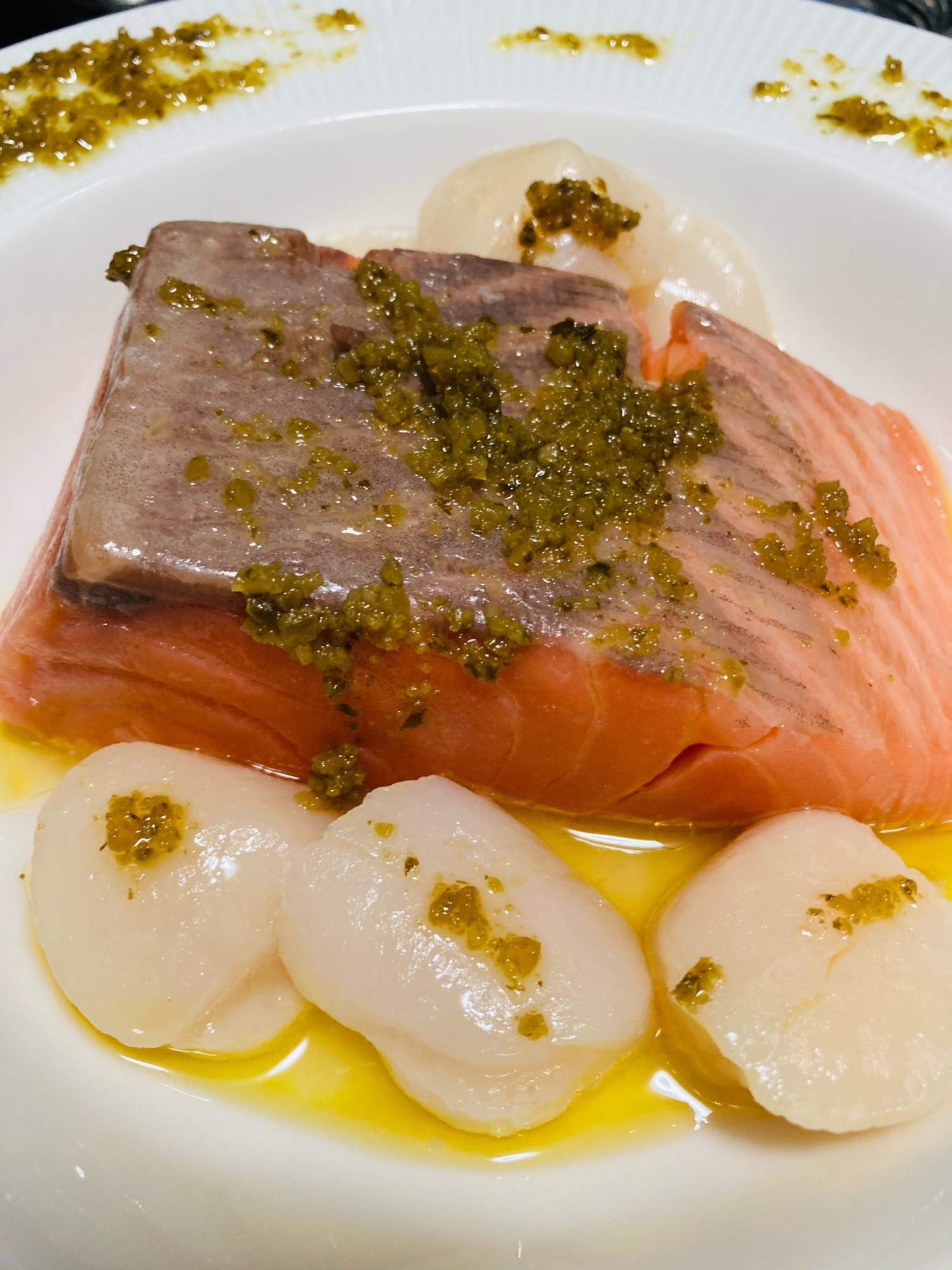 ホタテとサーモンのコンフィ レシピ 作り方 By わたきん 楽天レシピ