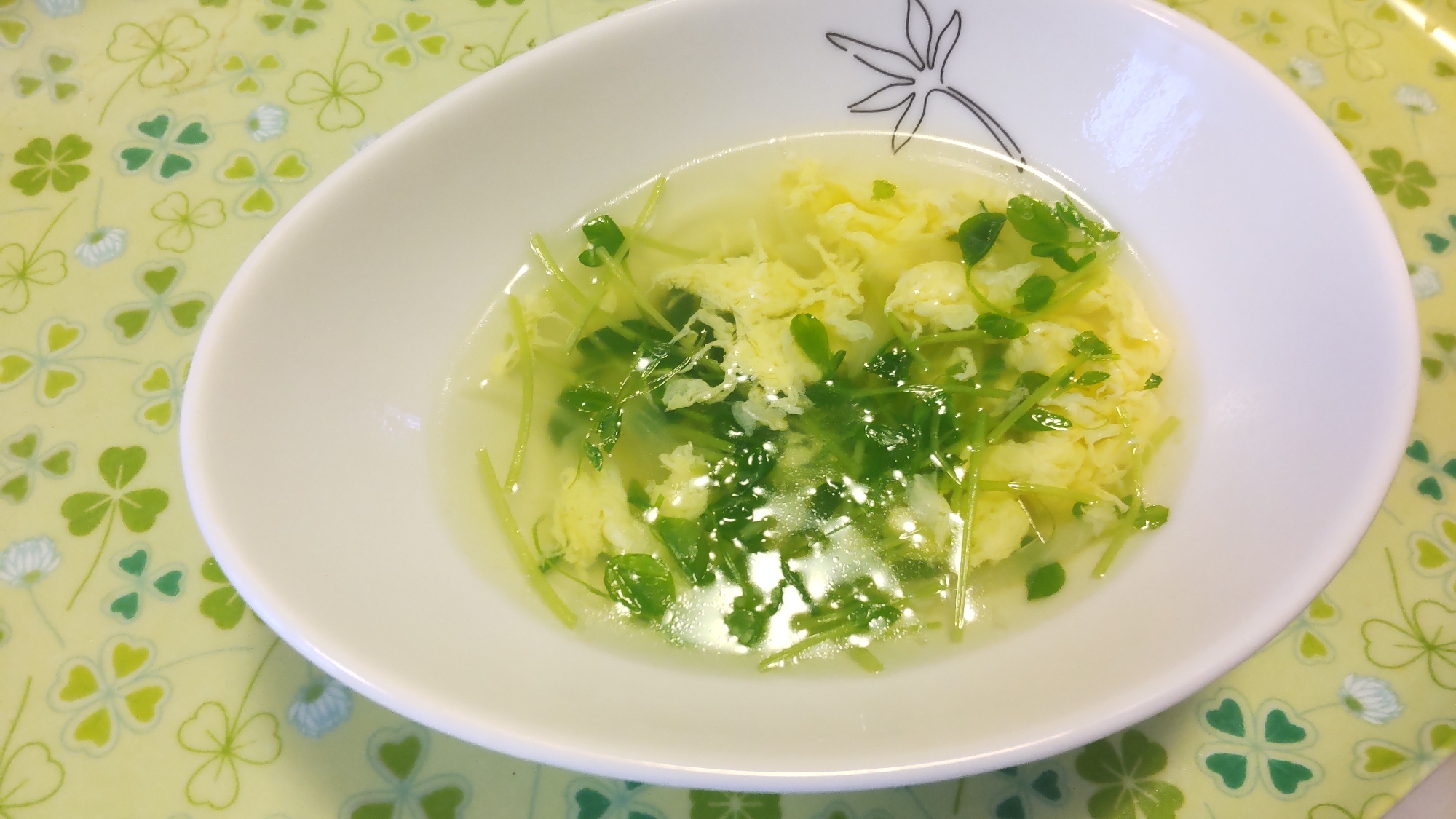 豆苗の卵スープ