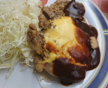 豚ブロック肉の丸ごとステーキ●豆乳チーズソース