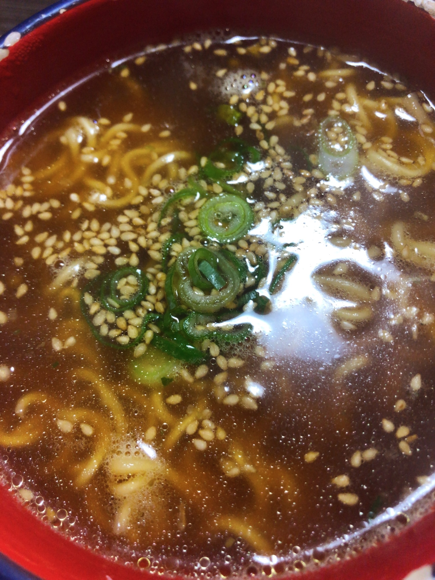 夜食に！ごま油香る醤油ラーメン