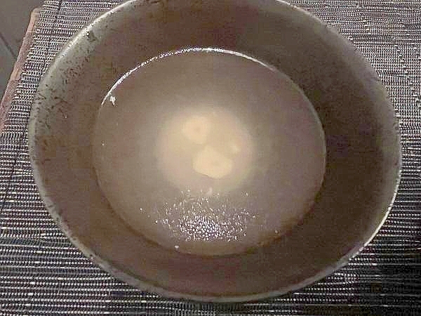 鶏出汁にんにくスープ