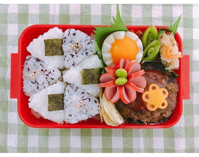 飾り切り お花ウインナー レシピ 作り方 By Kaohi 楽天レシピ 飾り切り お花ウインナー レシピ 作り方 By Kaohi 楽天レシピ