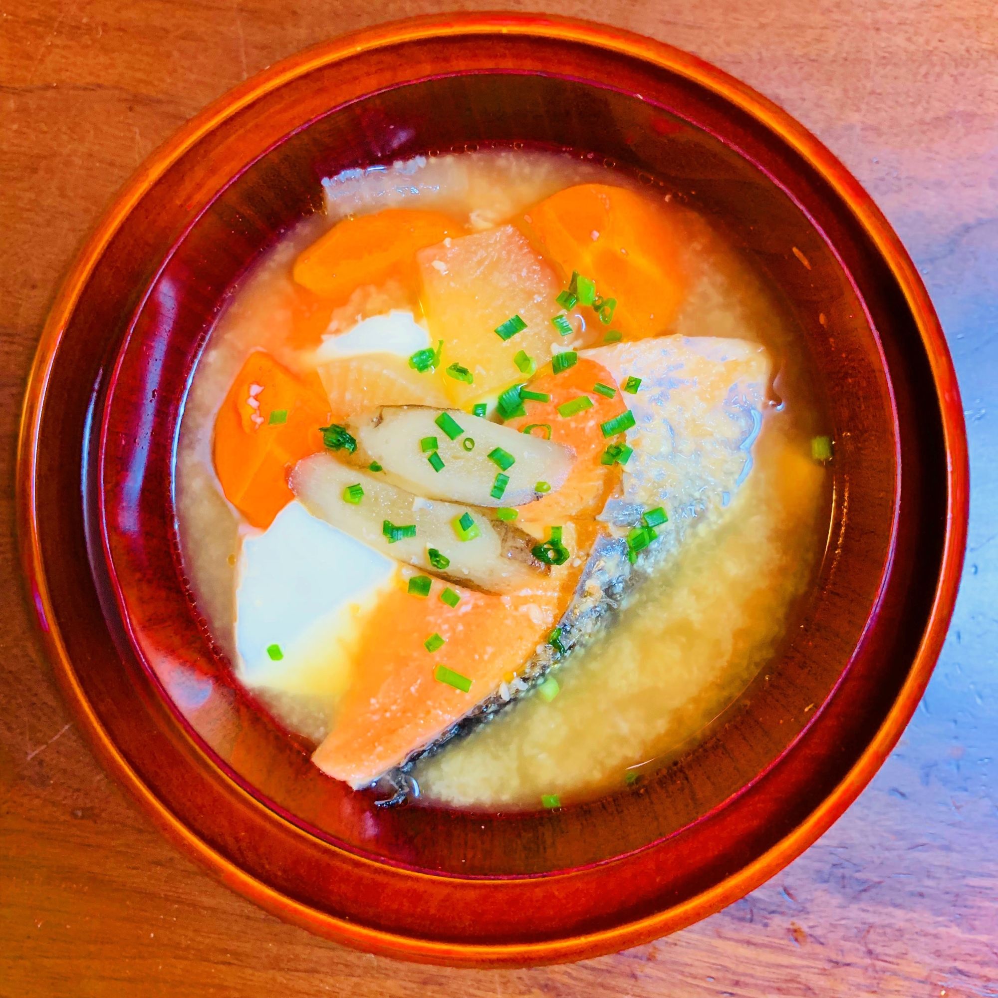 わがやの愛されメニュー♡鮭と根菜のかす汁