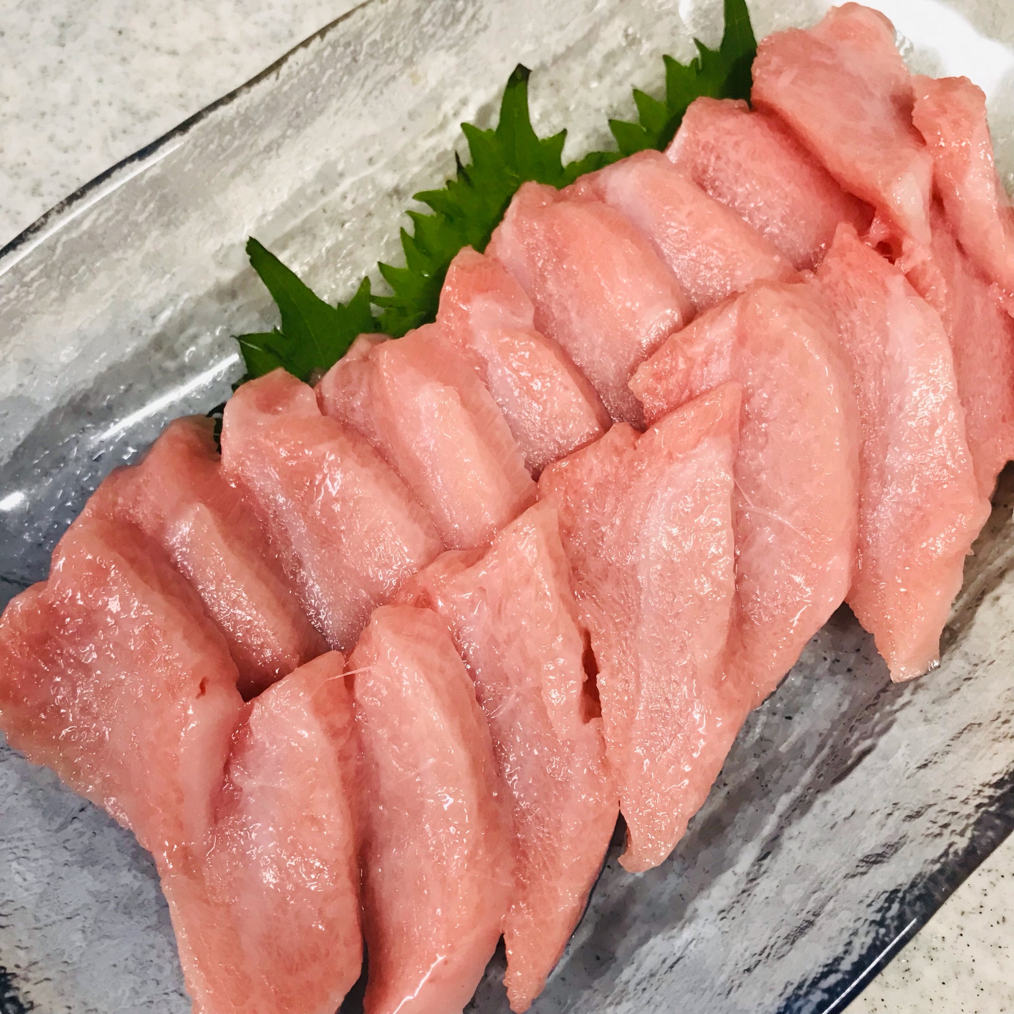 大トロまぐろのお刺身 レシピ 作り方 By ひよこピッピ 楽天レシピ 大トロまぐろのお刺身 レシピ 作り方 By ひよこピッピ 楽天レシピ