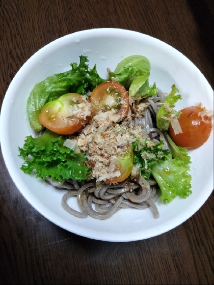 白菜とトマトの冷やし蕎麦