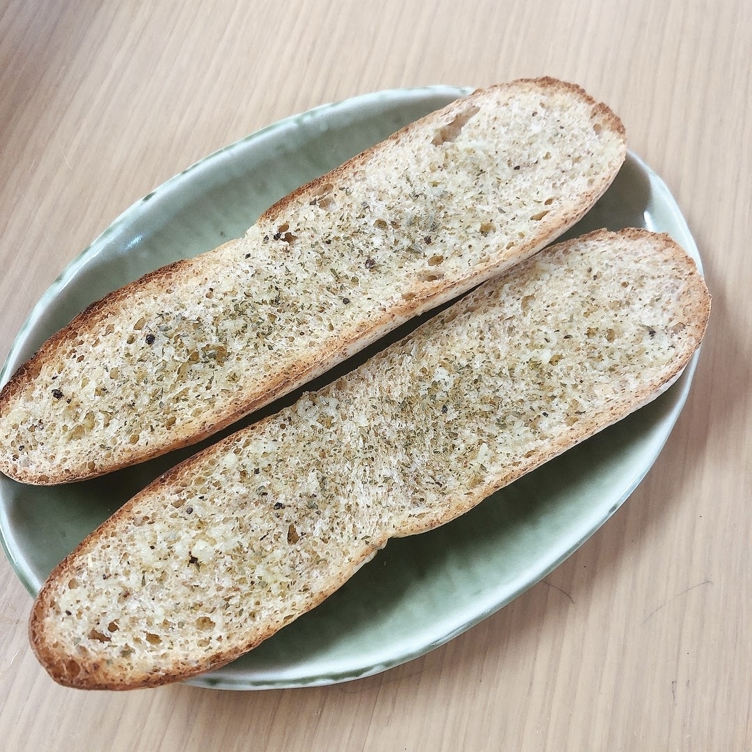 簡単にお店の味♪ガーリックトースト