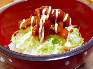 ご飯がすすむポークチャップ丼