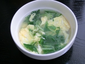 水菜と卵のスープ
